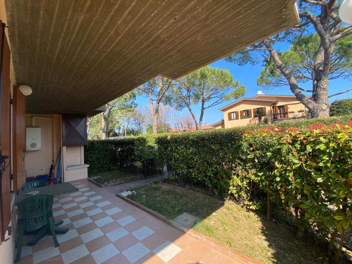 Apartment With Garden And Grill - Green Residence Sirmione Desenzano del Garda Exterior photo